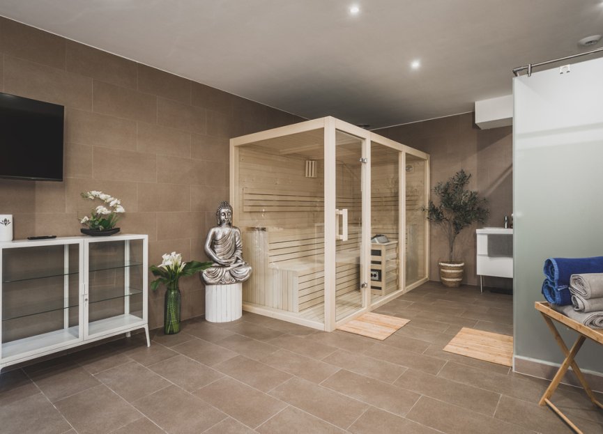 Reventa - House - Detached Villa - Estepona - Estepona Centro