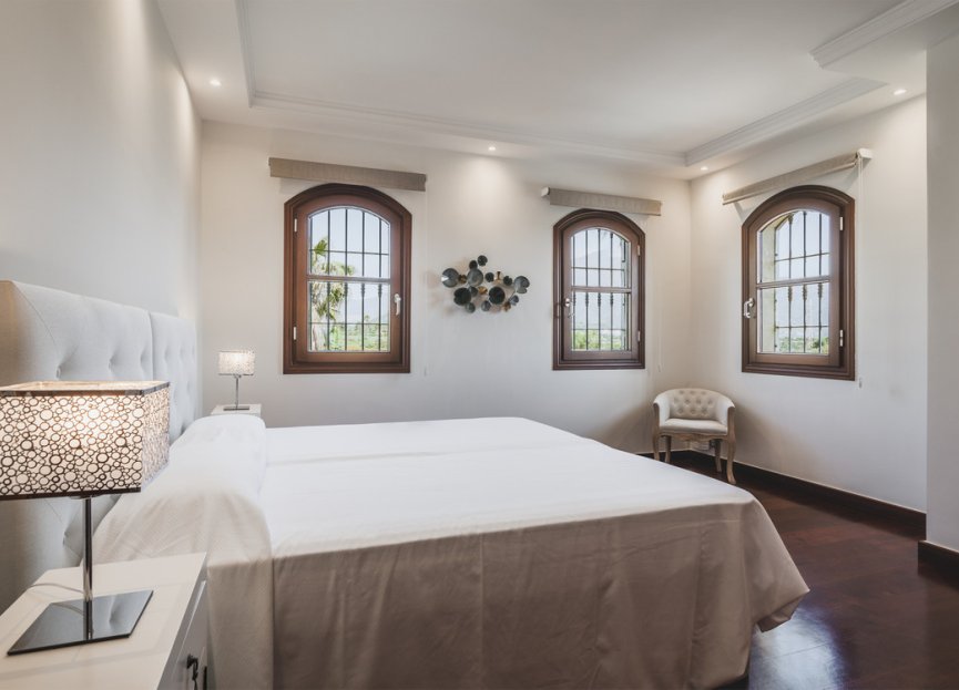 Reventa - House - Detached Villa - Estepona - Estepona Centro