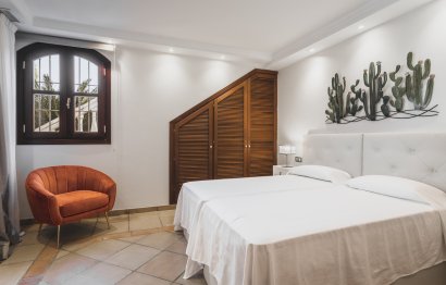 Reventa - House - Detached Villa - Estepona - Estepona Centro