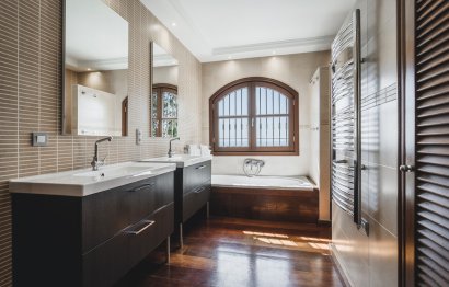 Reventa - House - Detached Villa - Estepona - Estepona Centro