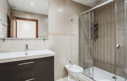 Reventa - House - Detached Villa - Estepona - Estepona Centro