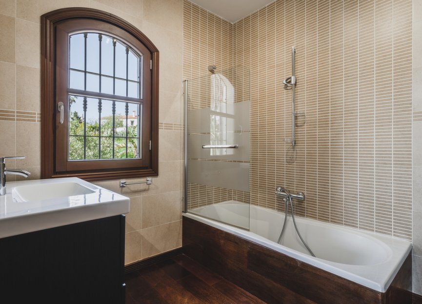 Reventa - House - Detached Villa - Estepona - Estepona Centro