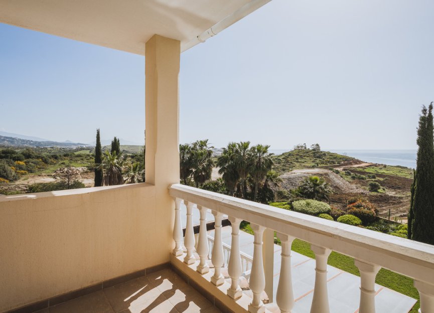 Reventa - House - Detached Villa - Estepona - Estepona Centro