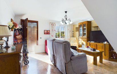 Resale - House - Townhouse - Estepona - Estepona Centro