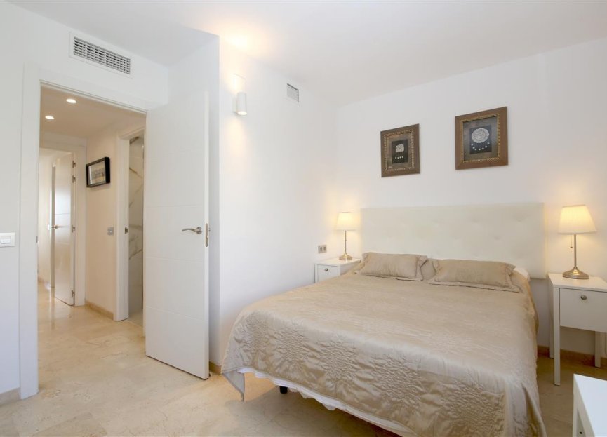 Reventa - Apartment - Penthouse - Estepona - Estepona Centro