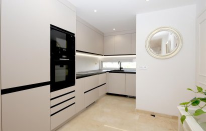 Reventa - Apartment - Penthouse - Estepona - Estepona Centro