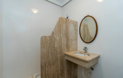 Resale - House - Detached Villa - Marbella - La Mairena