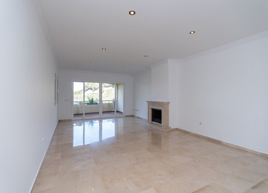 Resale - Ground floor apartment - Marbella - Elviria