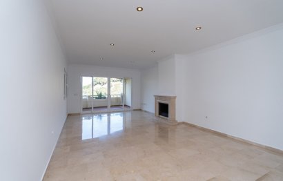 Resale - Ground floor apartment - Marbella - Elviria