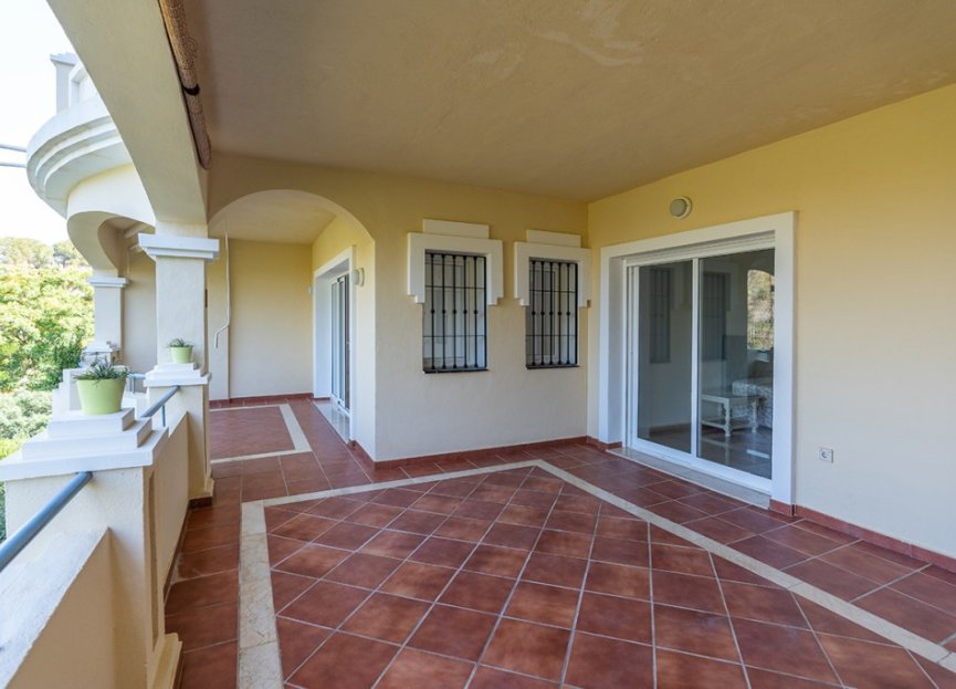 Resale - Ground floor apartment - Marbella - Elviria