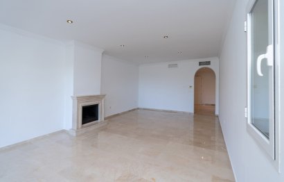 Resale - Ground floor apartment - Marbella - Elviria