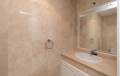 Resale - Ground floor apartment - Marbella - Elviria
