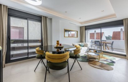 Resale - Apartment - Middle Floor Apartment - Marbella - Nueva Andalucia