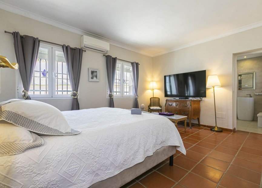 Resale - House - Detached Villa - Marbella - San Pedro De Alcantara