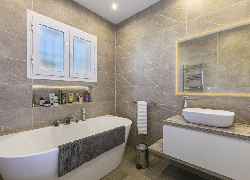 Resale - House - Detached Villa - Marbella - San Pedro De Alcantara