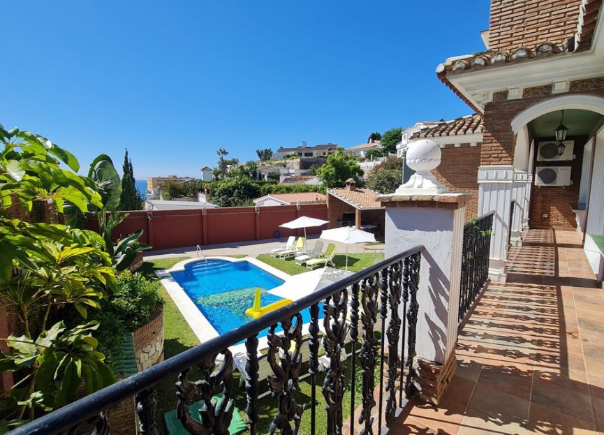 Resale - House - Detached Villa - Benalmádena - Benalmadena Centro