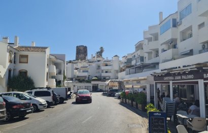 Resale - House - Detached Villa - Benalmádena - Benalmadena Centro