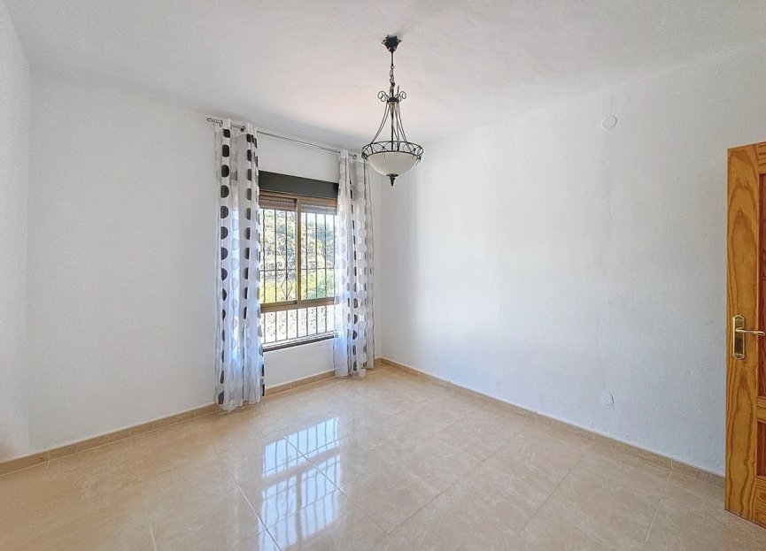 Reventa - House - Finca - Cortijo - Estepona - El Padron