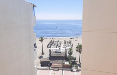 Resale - Apartment - Middle Floor Apartment - Estepona - Estepona Centro