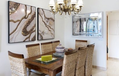 Resale - Apartment - Middle Floor Apartment - Estepona - Estepona Centro