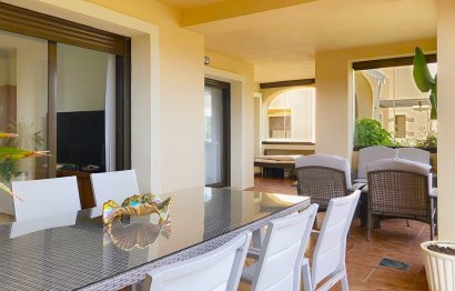 Resale - Apartment - Middle Floor Apartment - Estepona - Estepona Centro