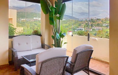 Resale - Apartment - Middle Floor Apartment - Estepona - Estepona Centro