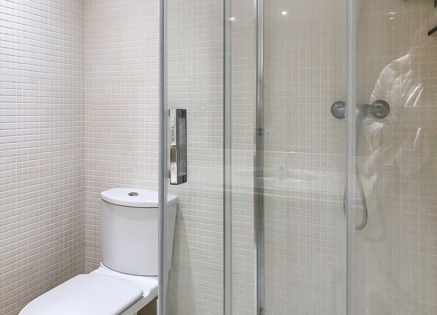 Resale - Apartment - Middle Floor Apartment - Estepona - Estepona Centro