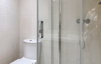 Resale - Apartment - Middle Floor Apartment - Estepona - Estepona Centro