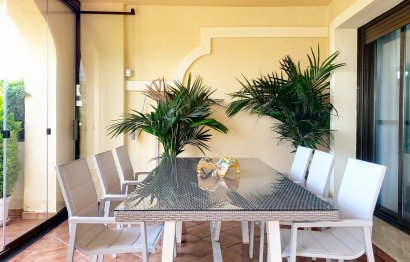 Resale - Apartment - Middle Floor Apartment - Estepona - Estepona Centro