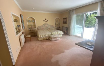 Resale - House - Detached Villa - Marbella - Guadalmina Baja