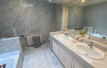 Resale - House - Detached Villa - Marbella - Guadalmina Baja