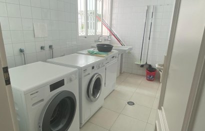 Resale - House - Detached Villa - Marbella - Guadalmina Baja