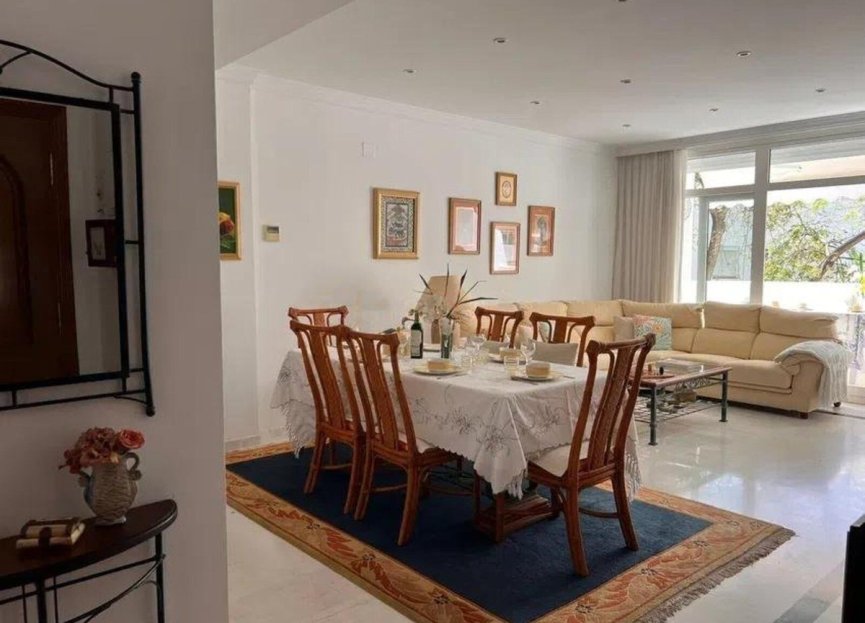 Resale - Apartment - Middle Floor Apartment - Marbella - Marbella Centro