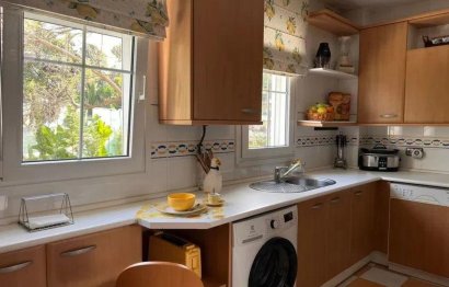 Resale - Apartment - Middle Floor Apartment - Marbella - Marbella Centro