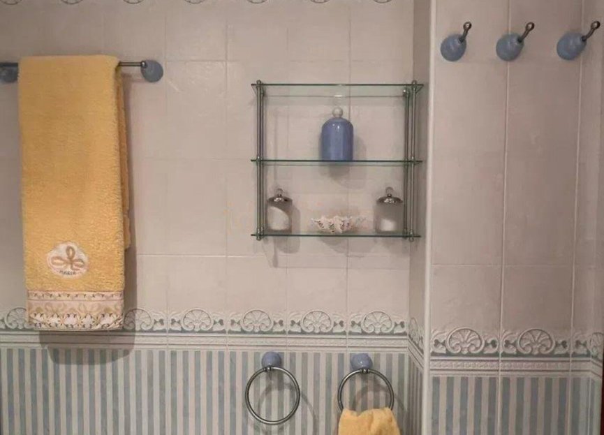 Resale - Apartment - Middle Floor Apartment - Marbella - Marbella Centro