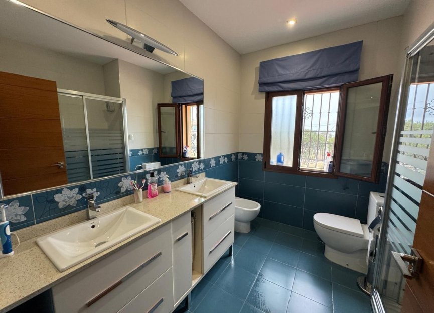 Reventa - House - Detached Villa - Benalmádena - Benalmadena Costa