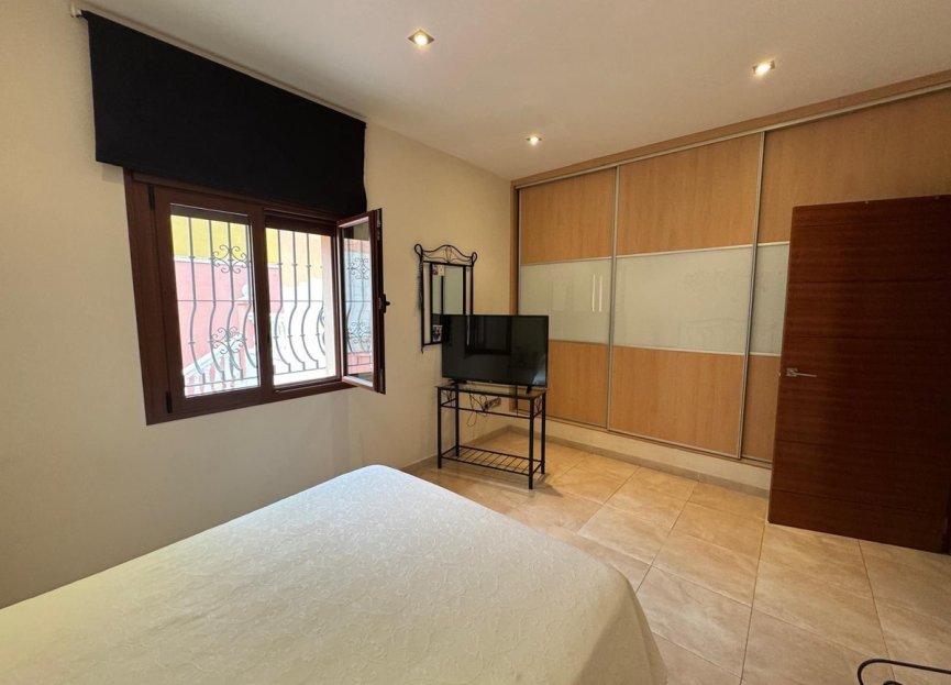 Reventa - House - Detached Villa - Benalmádena - Benalmadena Costa