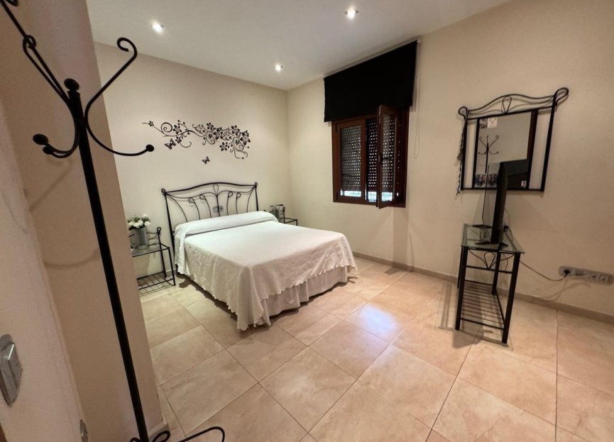 Reventa - House - Detached Villa - Benalmádena - Benalmadena Costa