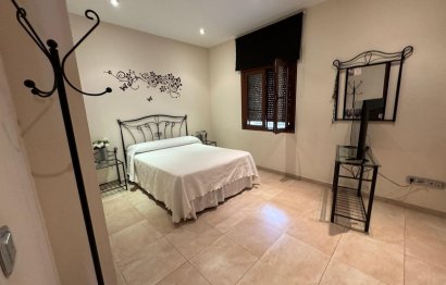 Reventa - House - Detached Villa - Benalmádena - Benalmadena Costa