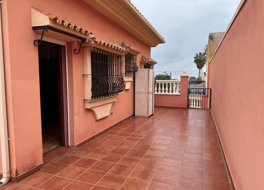 Reventa - House - Detached Villa - Benalmádena - Benalmadena Costa