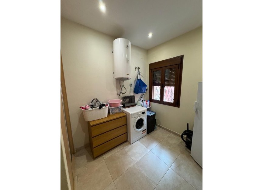 Reventa - House - Detached Villa - Benalmádena - Benalmadena Costa