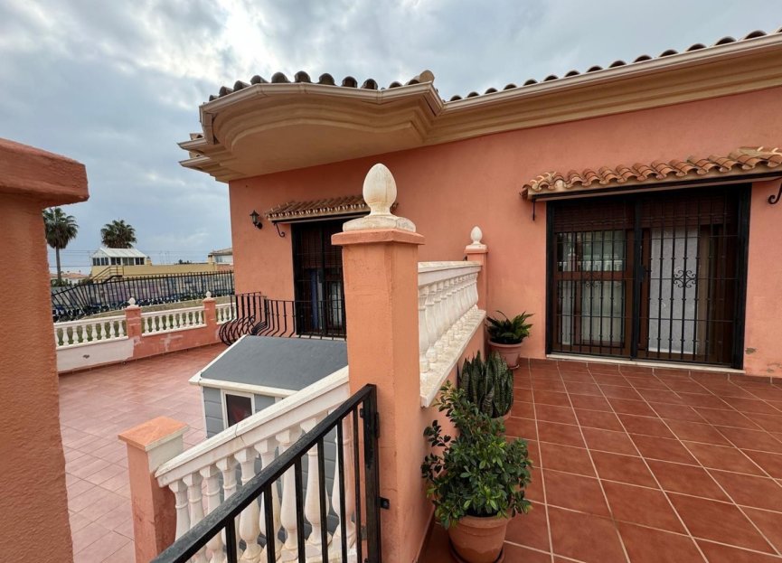 Reventa - House - Detached Villa - Benalmádena - Benalmadena Costa