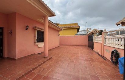 Reventa - House - Detached Villa - Benalmádena - Benalmadena Costa