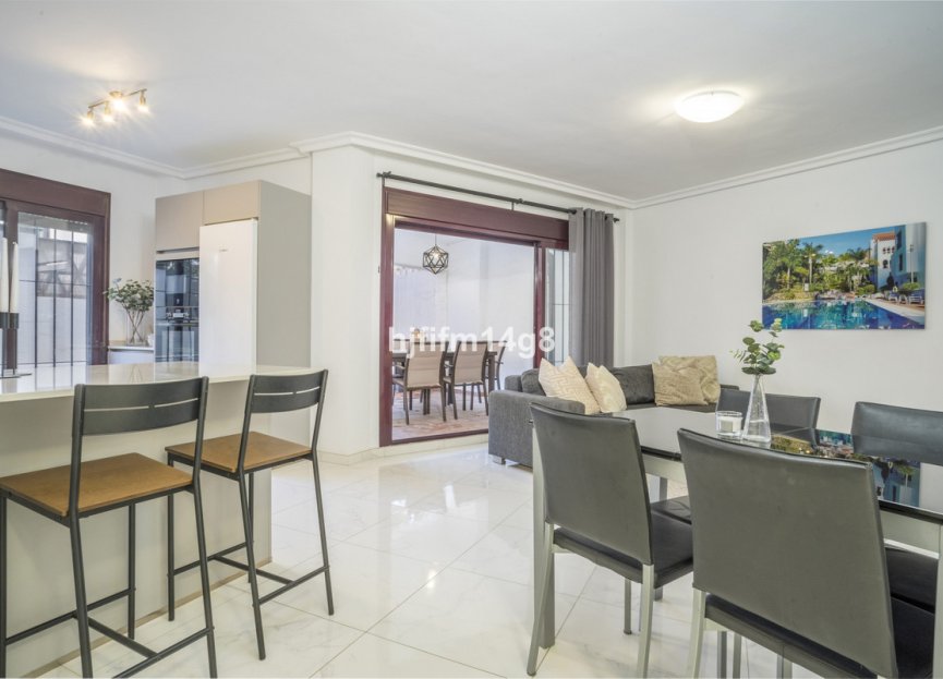 Reventa - Ground floor apartment - Marbella - Nueva Andalucia