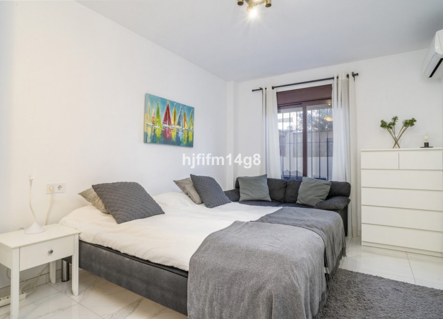 Reventa - Ground floor apartment - Marbella - Nueva Andalucia