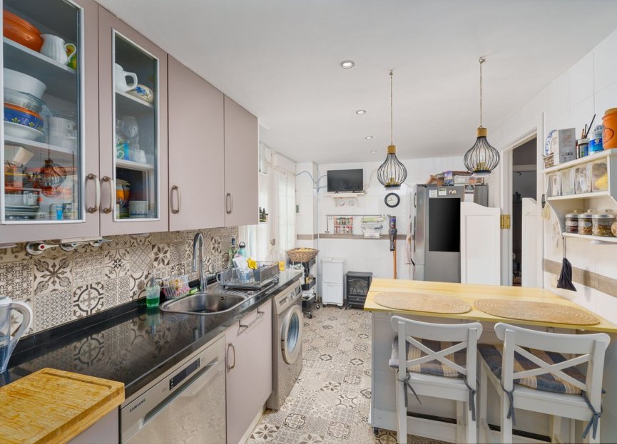 Resale - House - Semi-Detached House - Marbella - Nagüeles