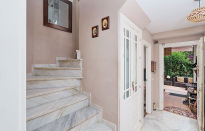 Resale - House - Semi-Detached House - Marbella - Nagüeles