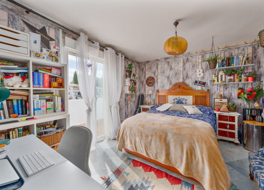 Resale - House - Semi-Detached House - Marbella - Nagüeles