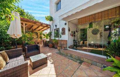 Resale - House - Semi-Detached House - Marbella - Nagüeles