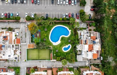 Resale - House - Semi-Detached House - Marbella - Nagüeles